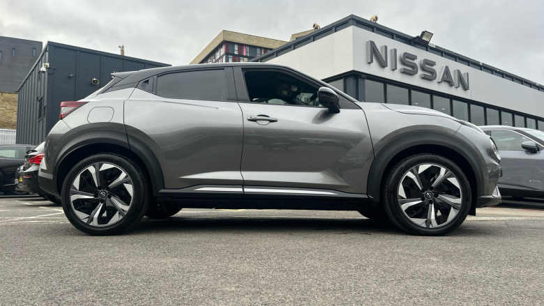 Nissan Juke 1.6 Hybrid Tekna+ 5dr Auto Hybrid Hatchback